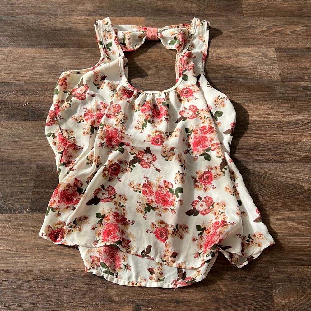 Wet Seal top